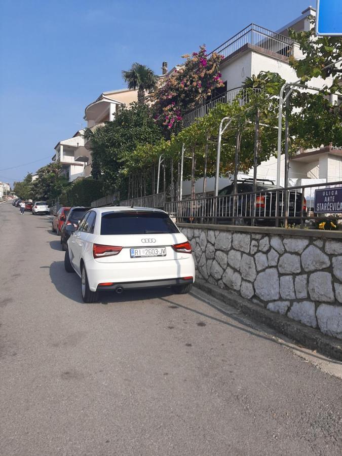 App Borna Crikvenica Exterior foto
